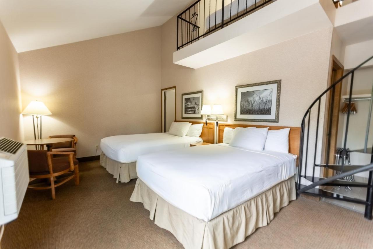 Rivertree Inn & Suites Clarkston Esterno foto